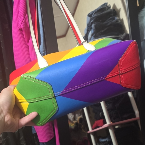🌈🌈Kate Spade Rainbow Pride Reversible Tote Bag Handbag & Zip Pouch Clutch Set - Picture 2 of 10